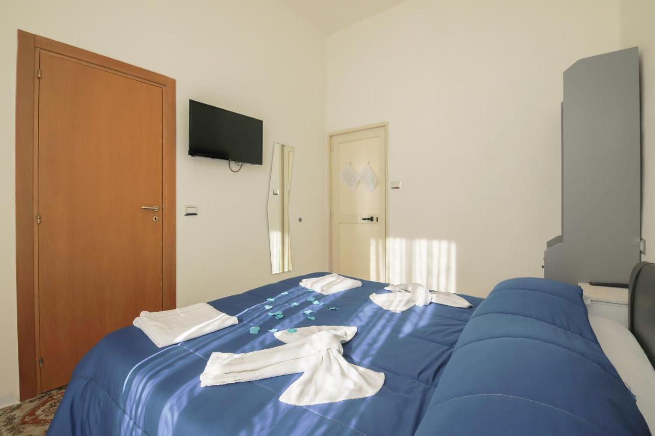 Madb&b Affittacamere Napoli